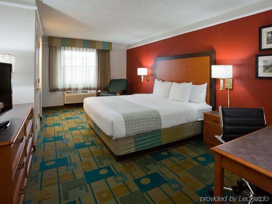 La Quinta Inn Chicago Oakbrook Terrace Dış mekan fotoğraf